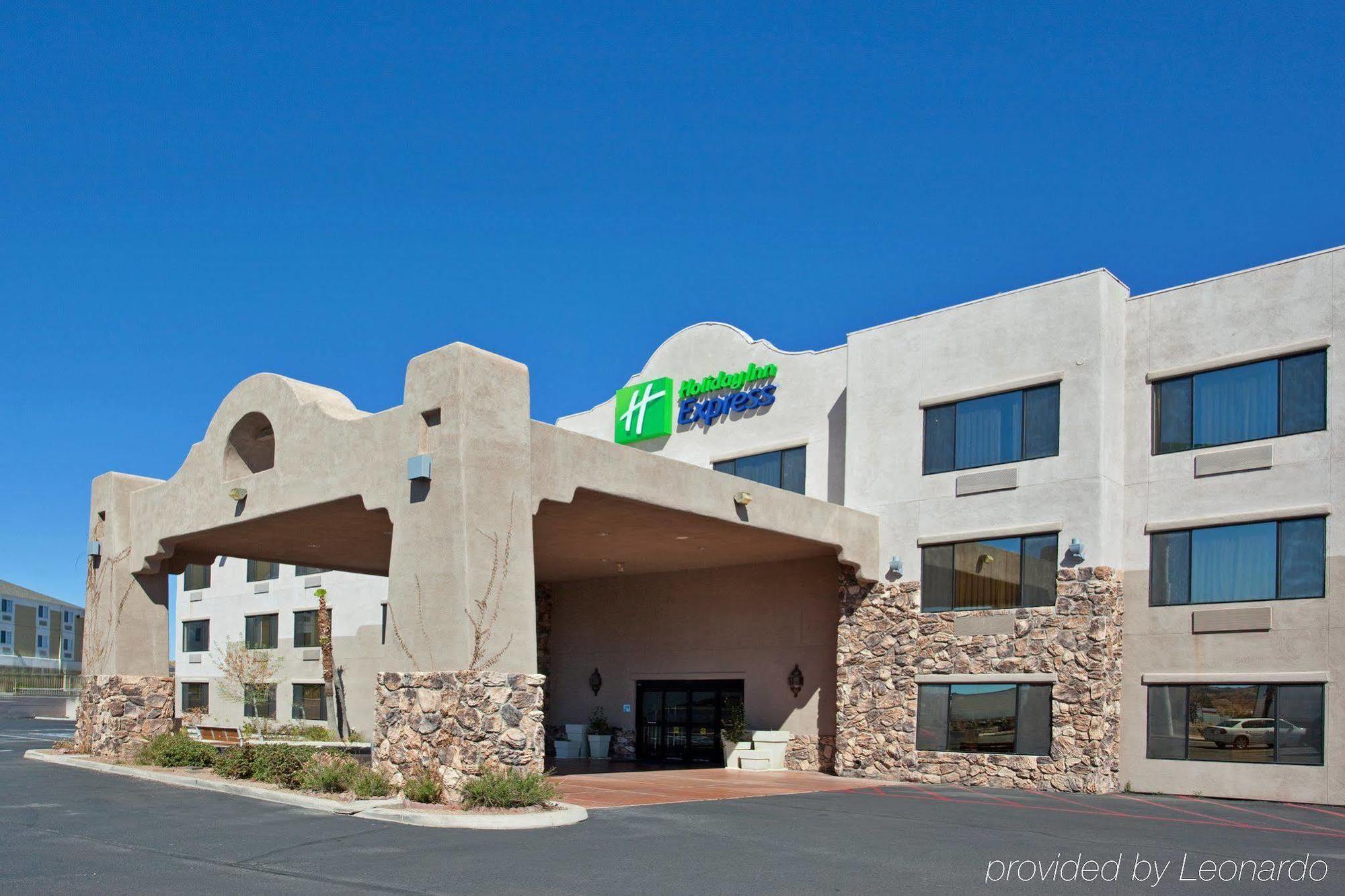 Holiday Inn Express Hotel & Suites Nogales By Ihg Exterior foto